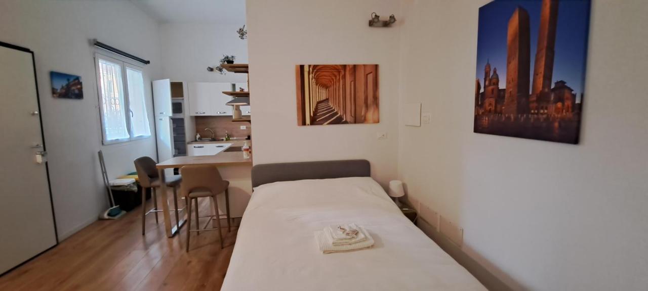 Piazza La Veneta New Very Close To The Center University And Hsorsola Bolonha Exterior foto